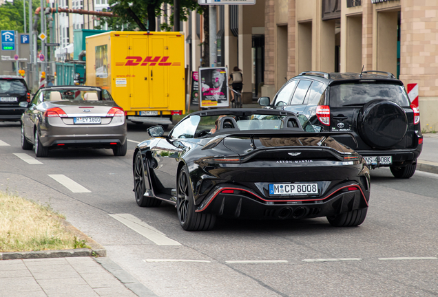 Aston Martin V12 Vantage Roadster 2023