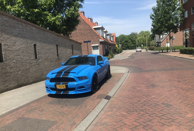 Ford Mustang GT 2013