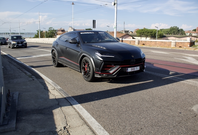 Lamborghini Urus Performante