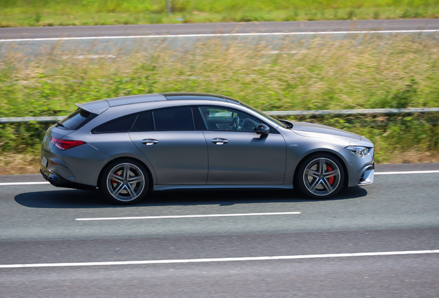 Mercedes-AMG CLA 45 S Shooting Brake X118