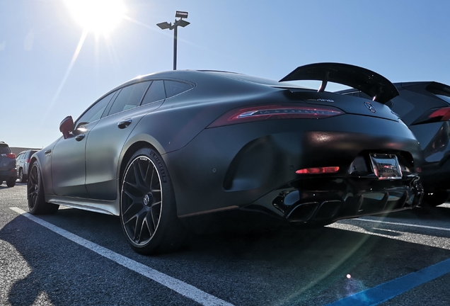 Mercedes-AMG GT 63 S X290