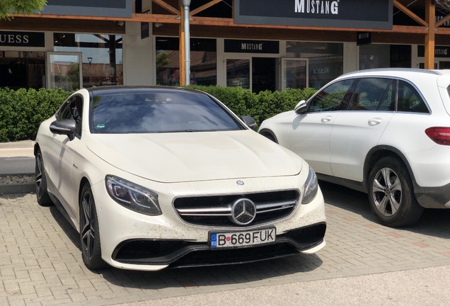 Mercedes-Benz S 63 AMG Coupé C217