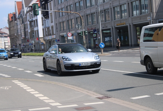 Porsche 971 Panamera Turbo S E-Hybrid