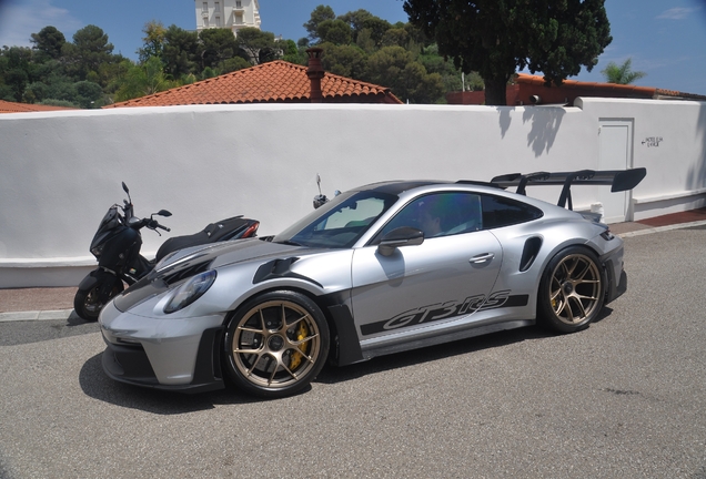 Porsche 992 GT3 RS Weissach Package