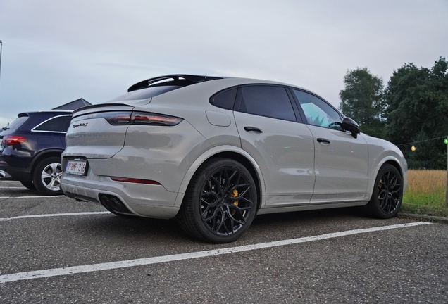 Porsche Cayenne Coupé Turbo S E-Hybrid