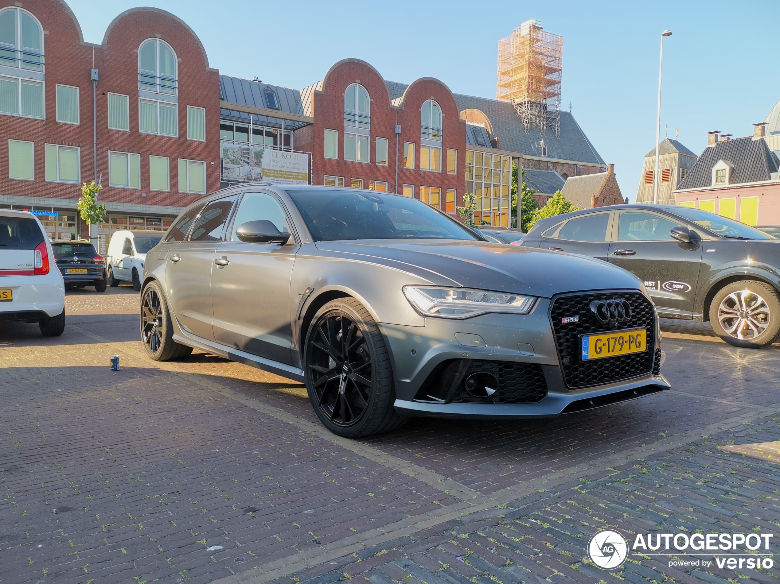 Audi RS6 Avant C7 2015