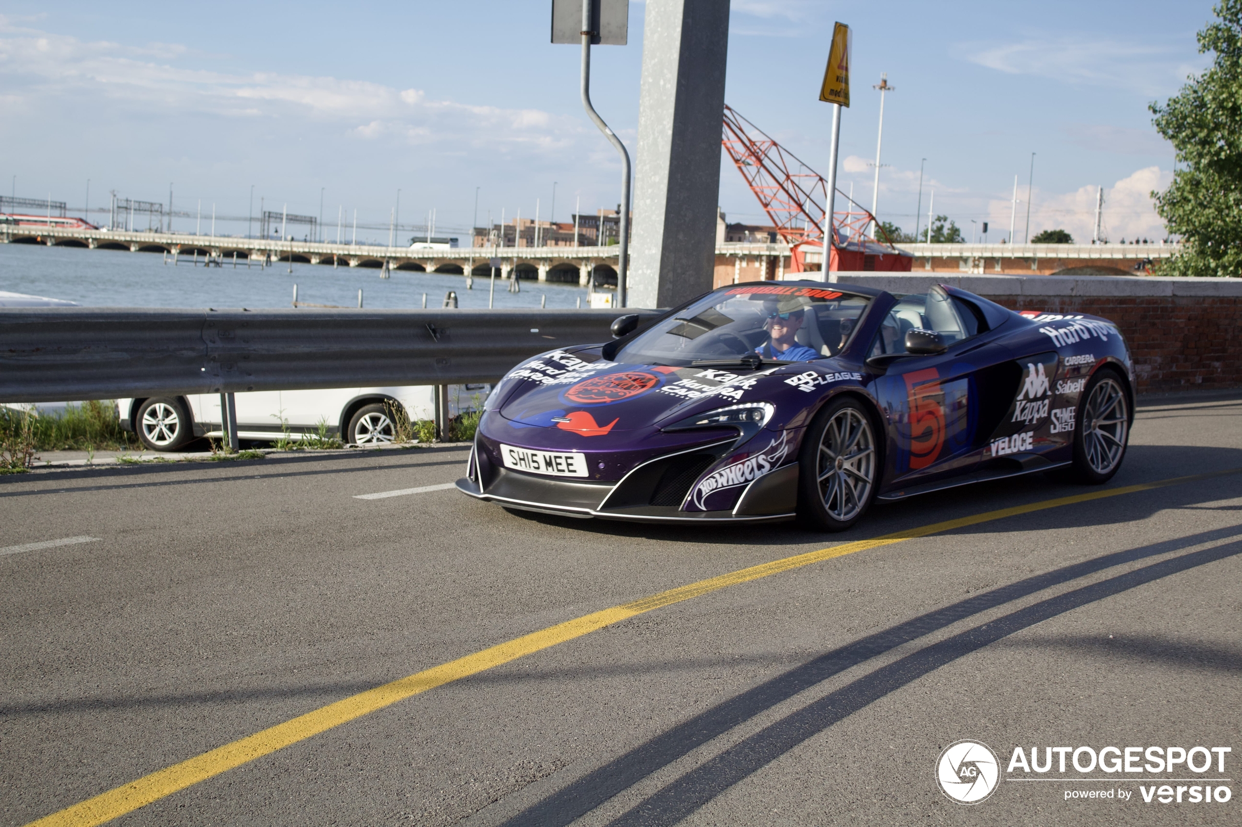 McLaren 675LT Spider