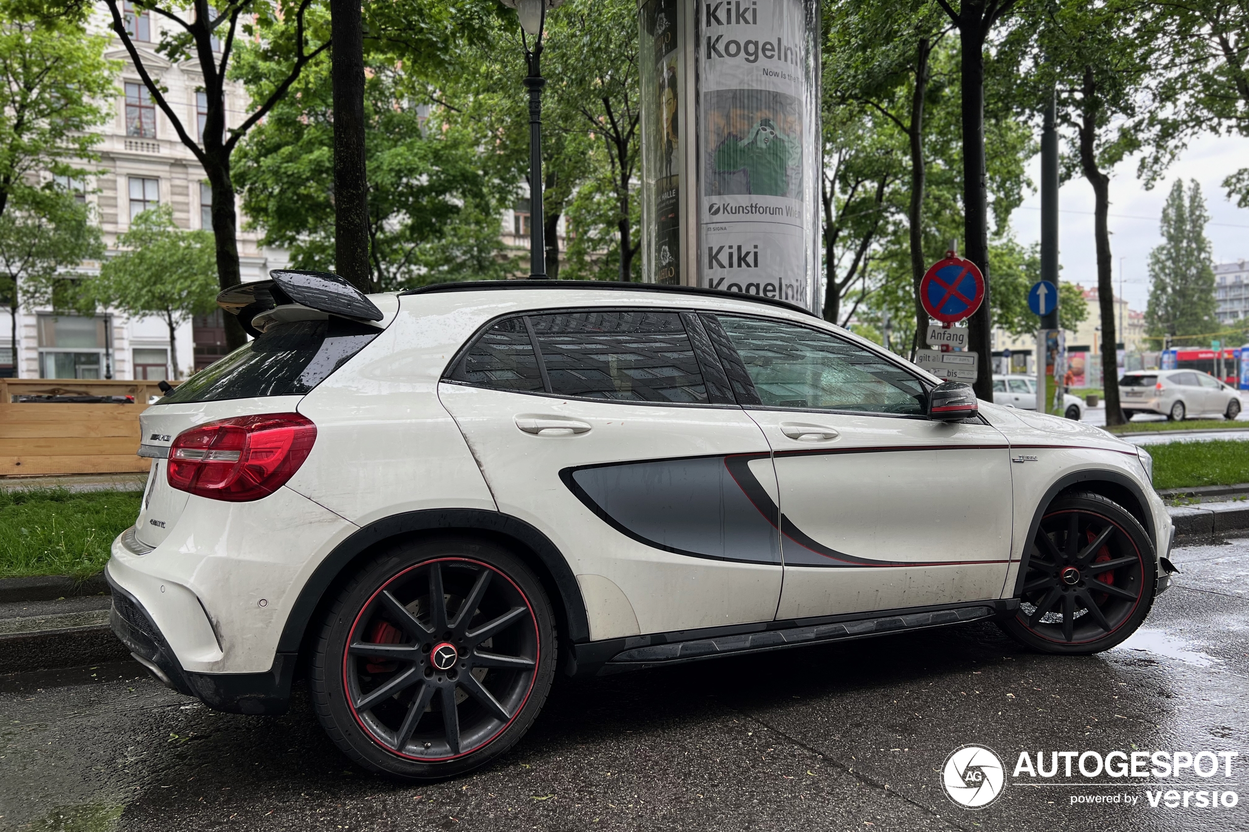 Mercedes-Benz GLA 45 AMG X156