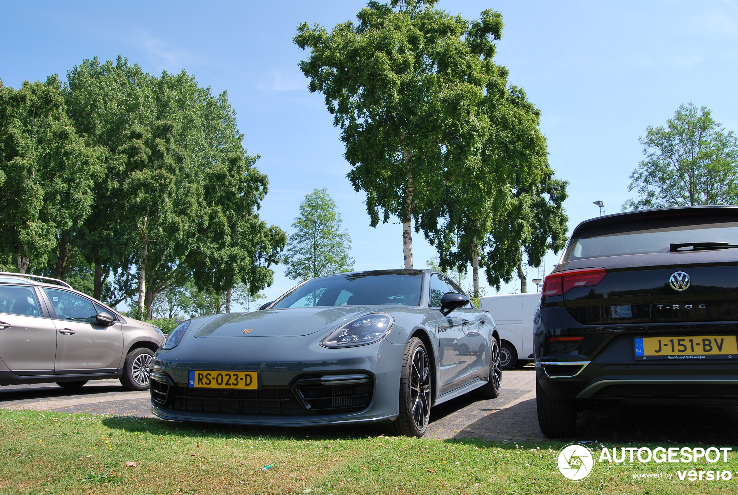 Porsche 971 Panamera Turbo S E-Hybrid