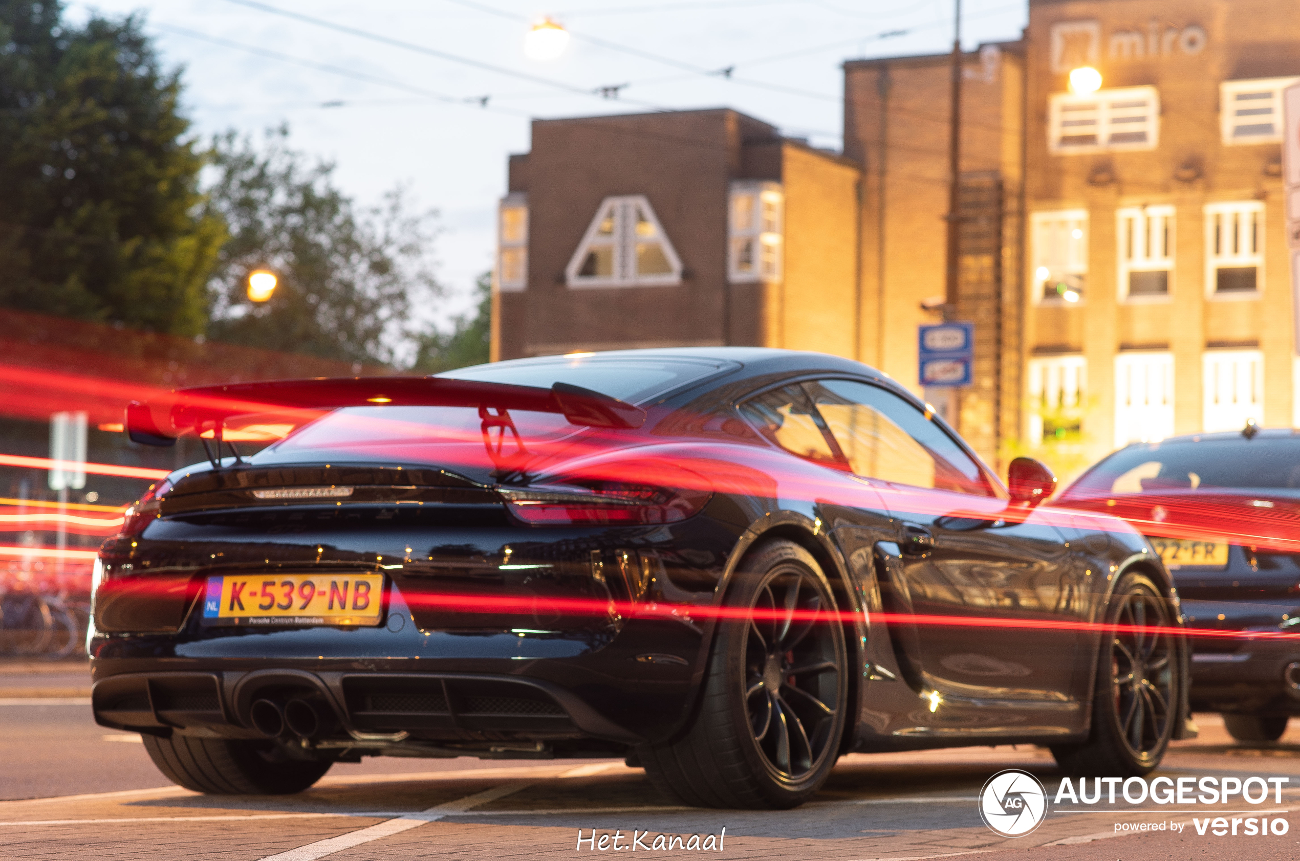 Porsche 981 Cayman GT4