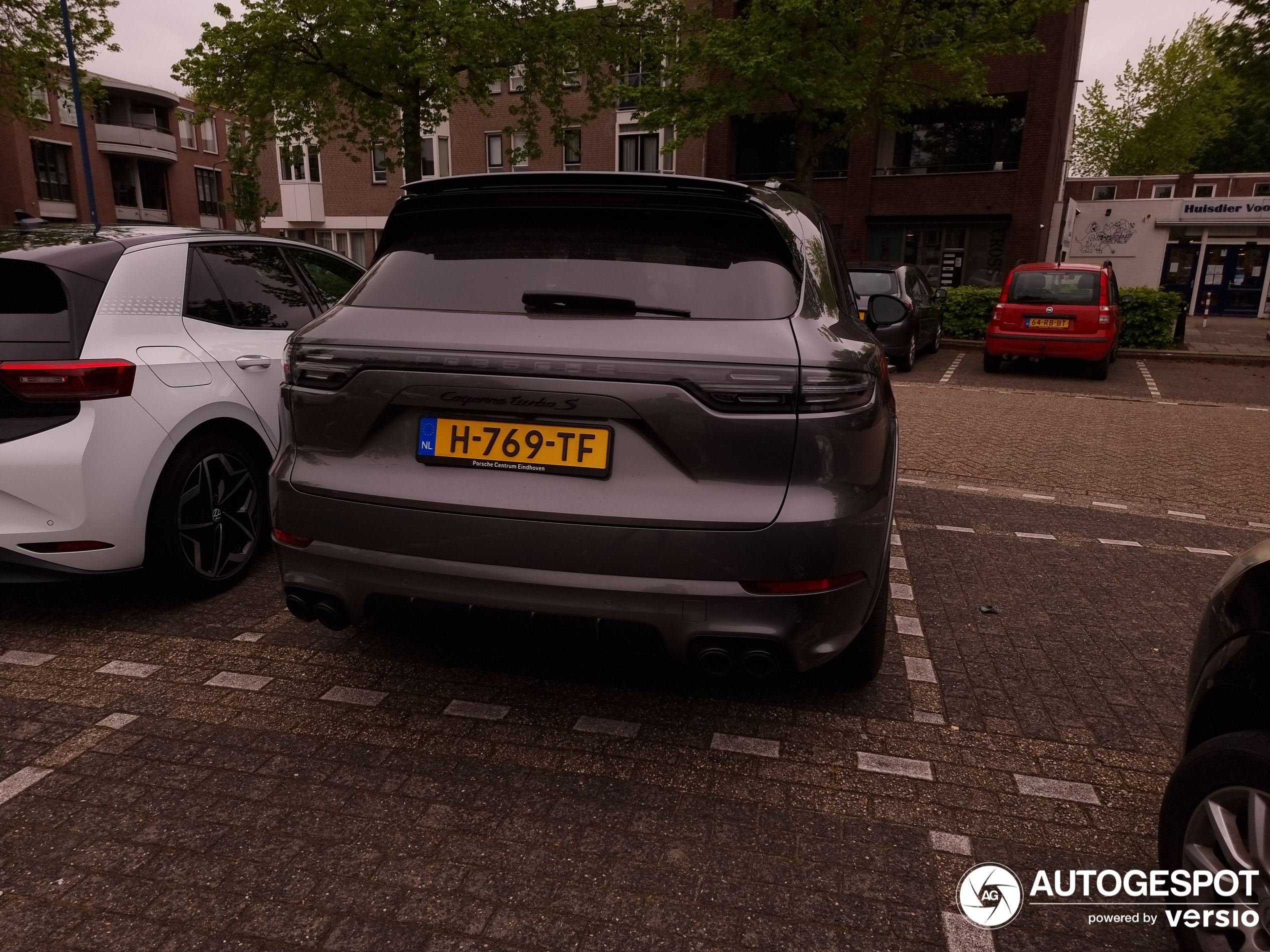 Porsche Cayenne Turbo S E-Hybrid