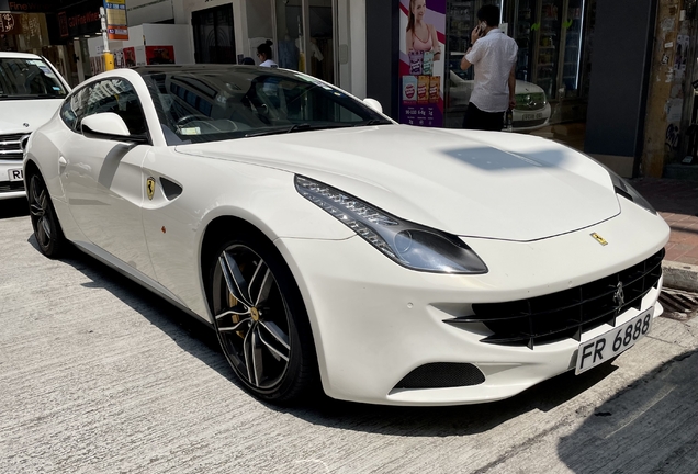 Ferrari FF