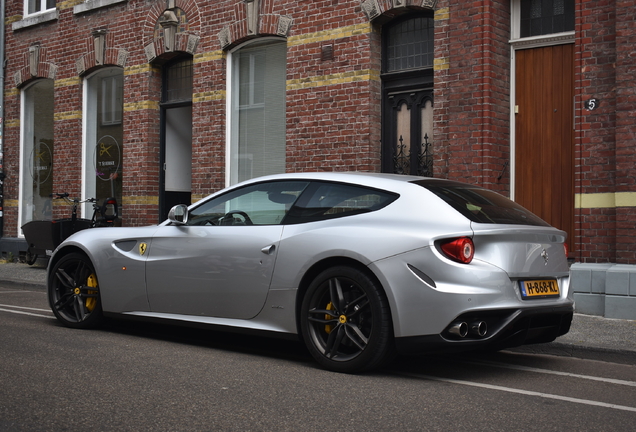 Ferrari FF