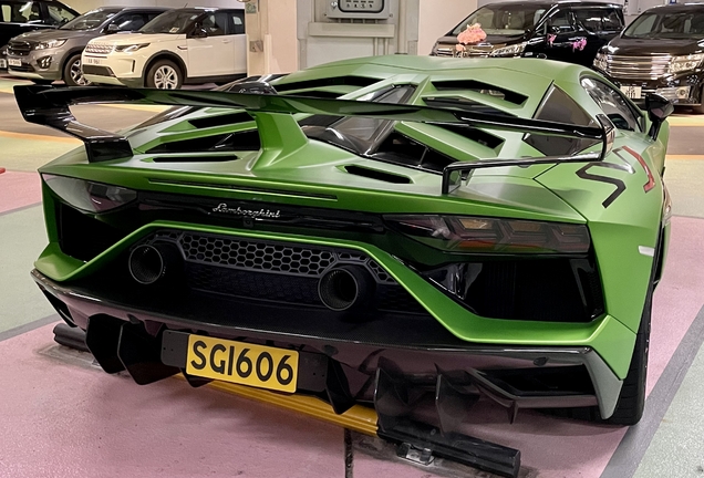 Lamborghini Aventador LP770-4 SVJ