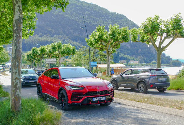 Lamborghini Urus