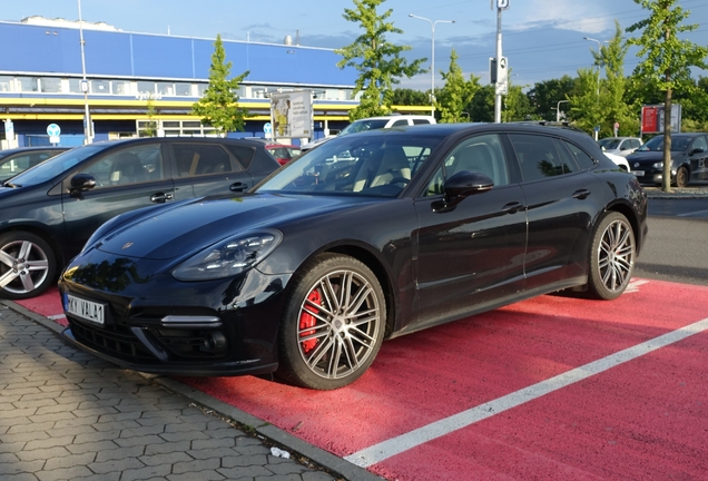 Porsche 971 Panamera Turbo Sport Turismo