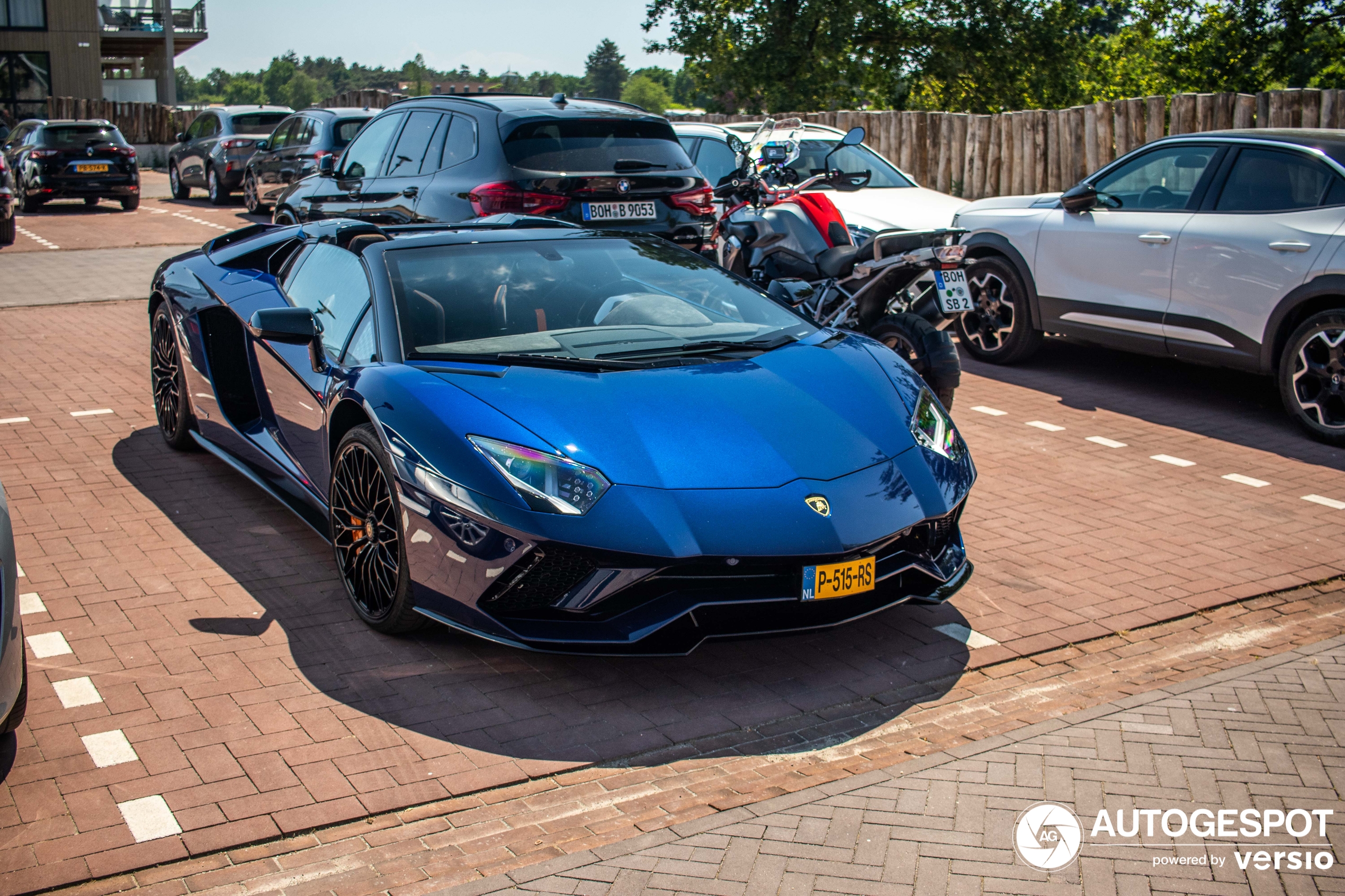 Lamborghini Aventador S LP740-4 Roadster