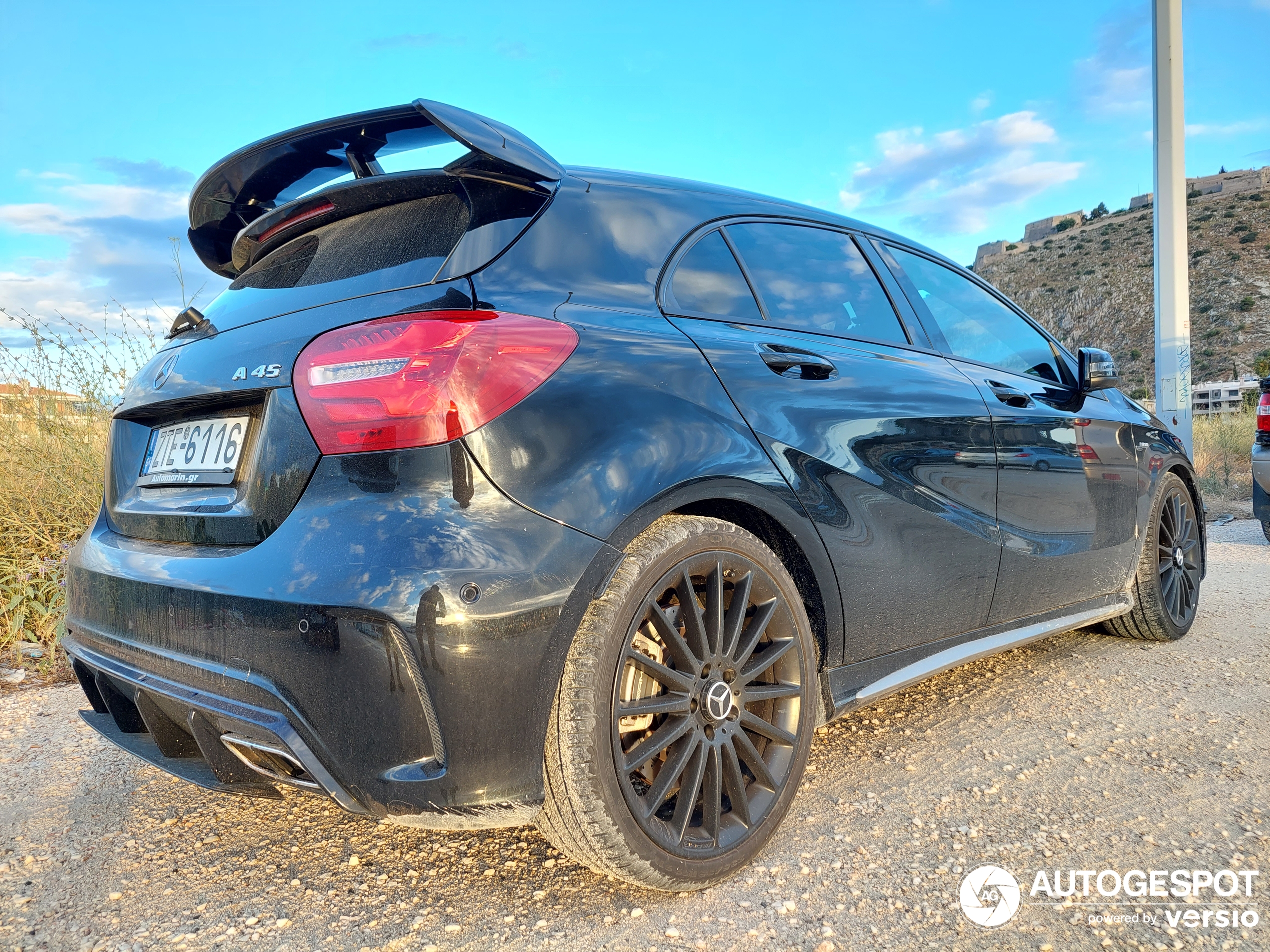 Mercedes-AMG A 45 W176 2015