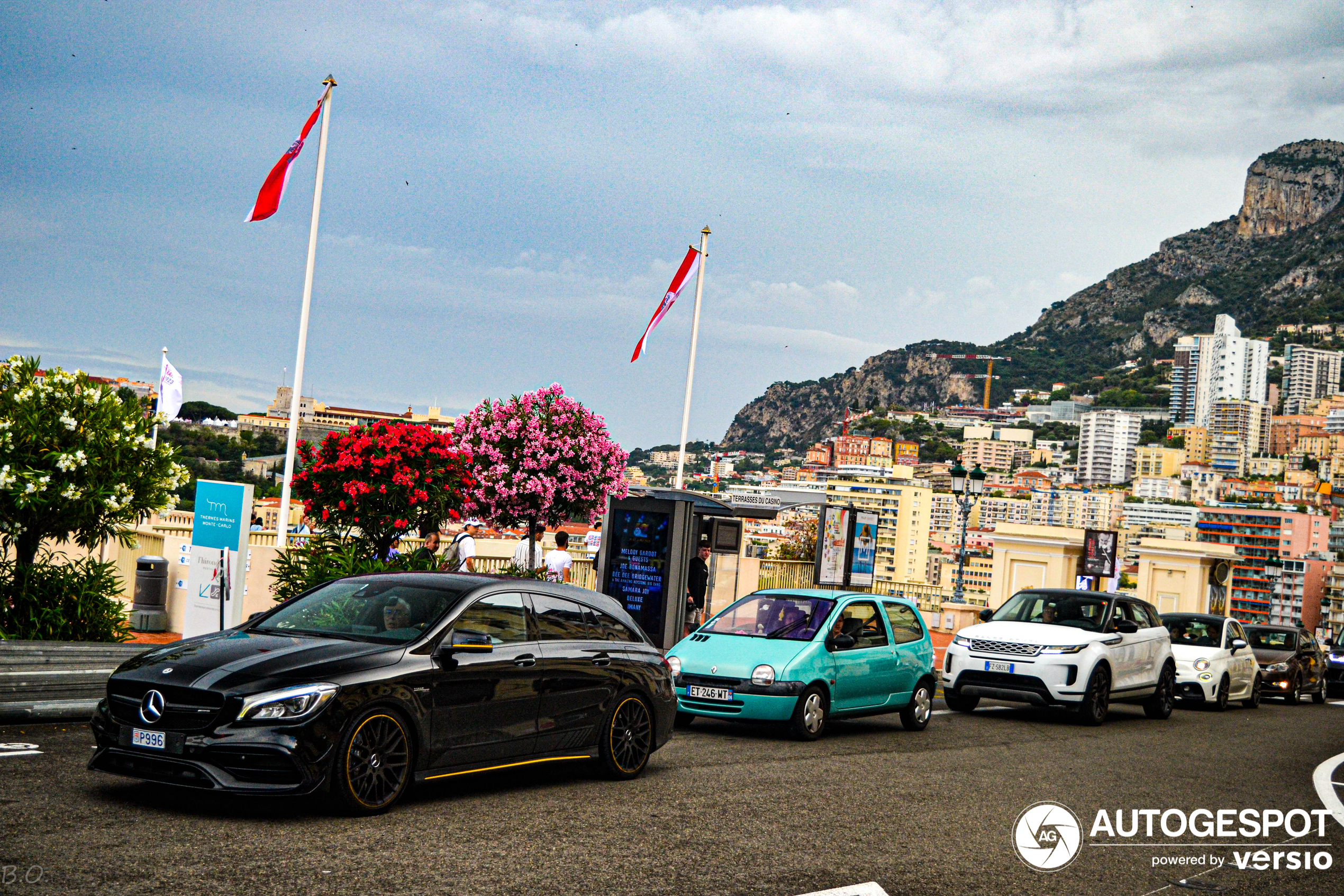 Mercedes-AMG CLA 45 Shooting Brake X117 Yellow Night Edition