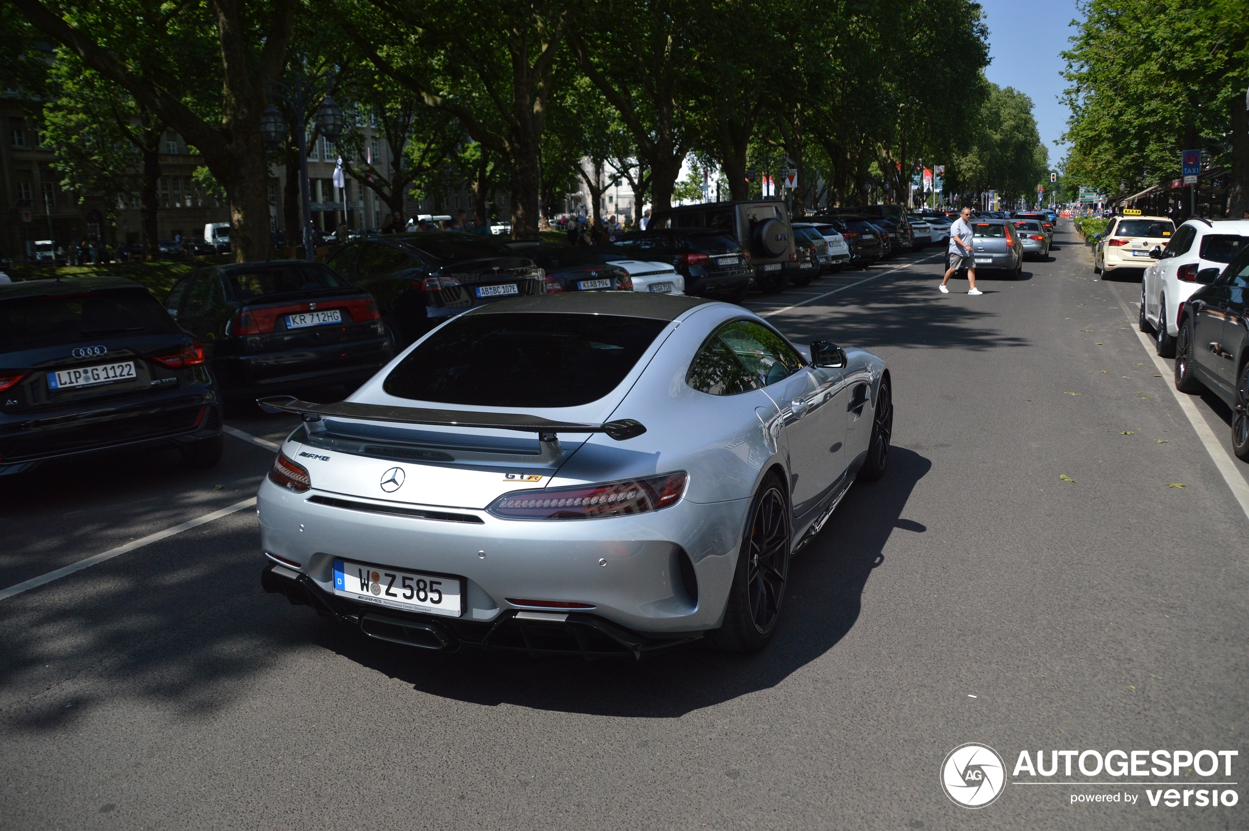 Mercedes-AMG GT R C190 2019