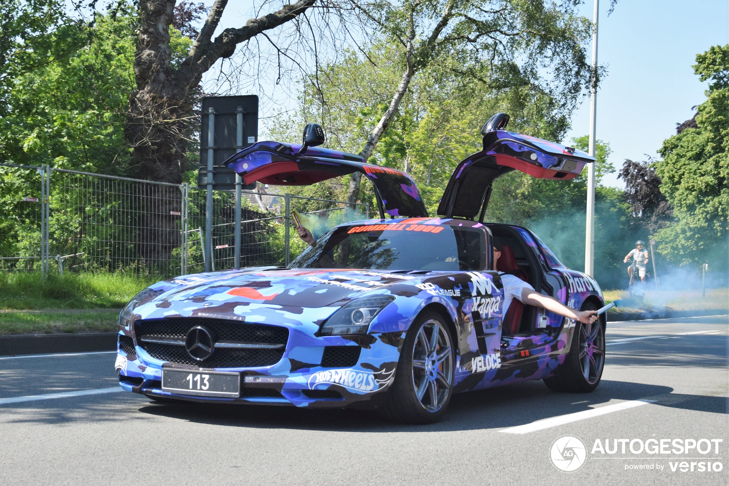 Mercedes-Benz SLS AMG