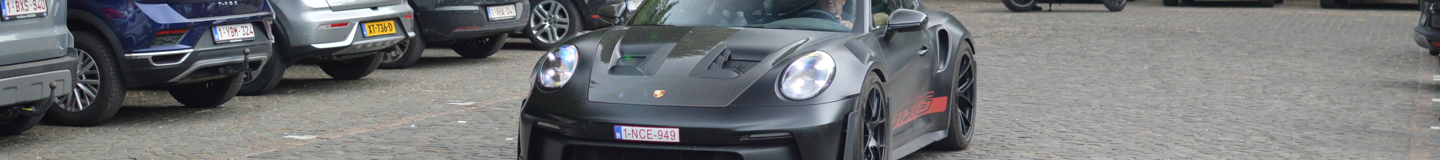 Porsche 992 GT3 RS Weissach Package