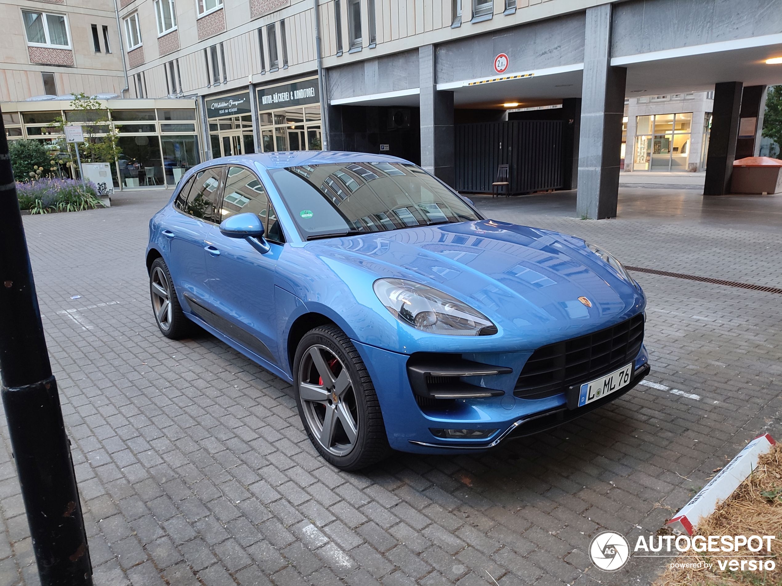 Porsche 95B Macan Turbo