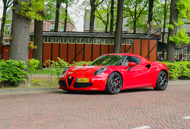 Alfa Romeo 4C Coupé