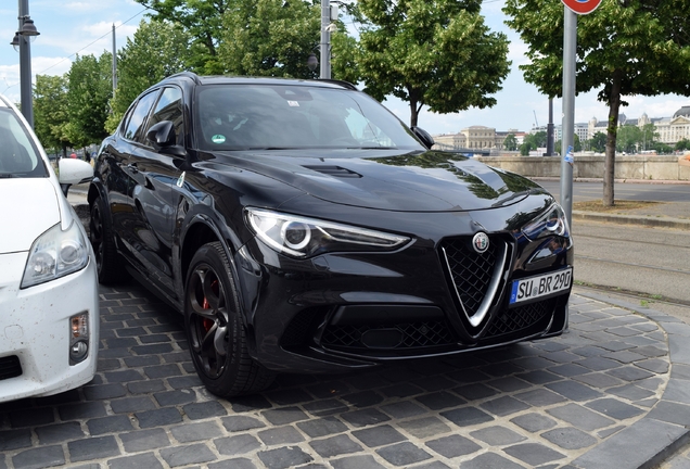 Alfa Romeo Stelvio Quadrifoglio