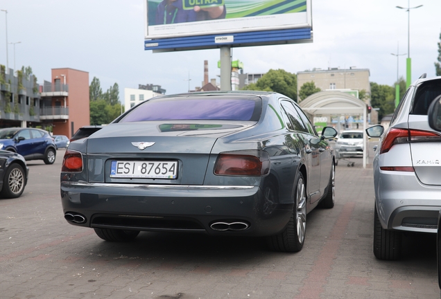 Bentley Flying Spur V8