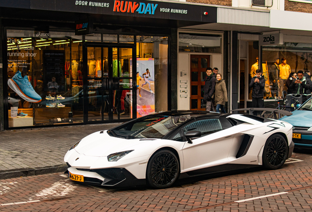 Lamborghini Aventador LP750-4 SuperVeloce Roadster