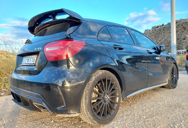 Mercedes-AMG A 45 W176 2015