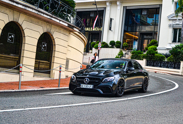 Mercedes-AMG E 63 S W213