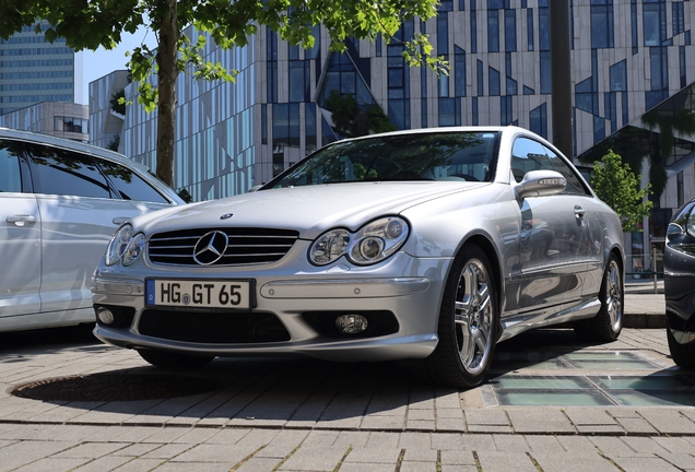 Mercedes-Benz CLK 55 AMG