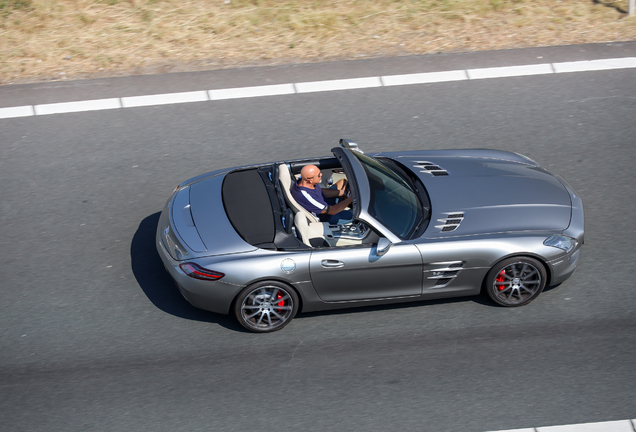 Mercedes-Benz SLS AMG Roadster