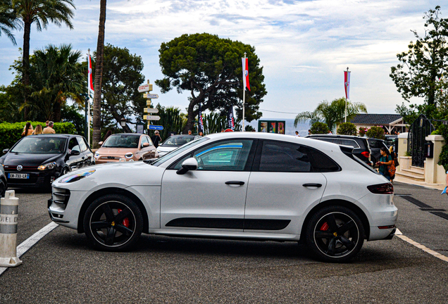 Porsche 95B Macan Turbo