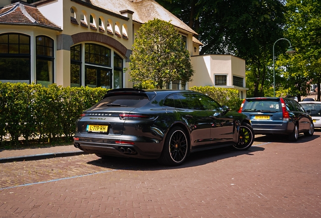 Porsche 971 Panamera Turbo S E-Hybrid Sport Turismo