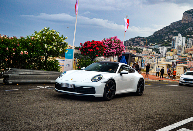 Porsche 992 Carrera S