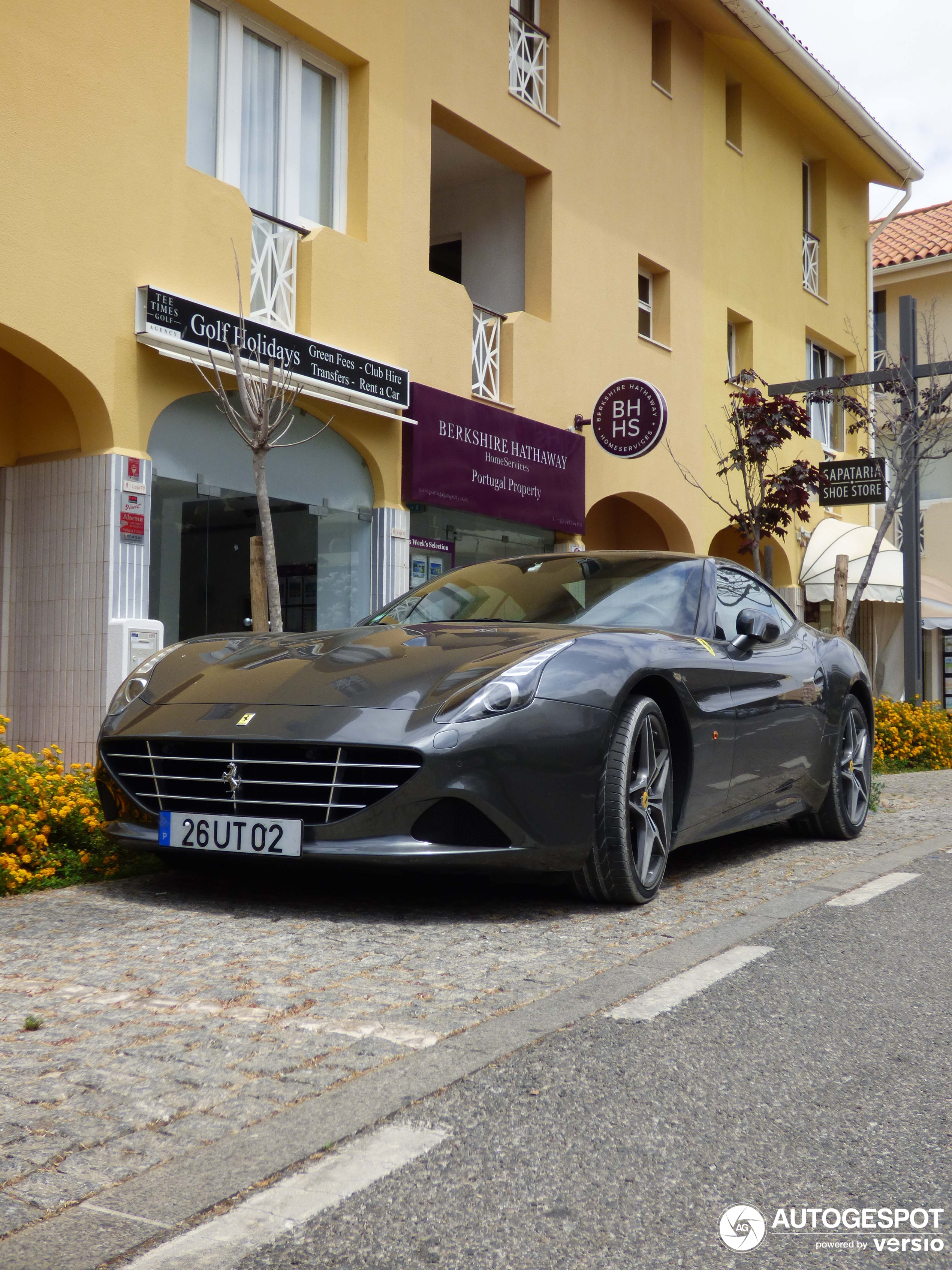 Ferrari California T