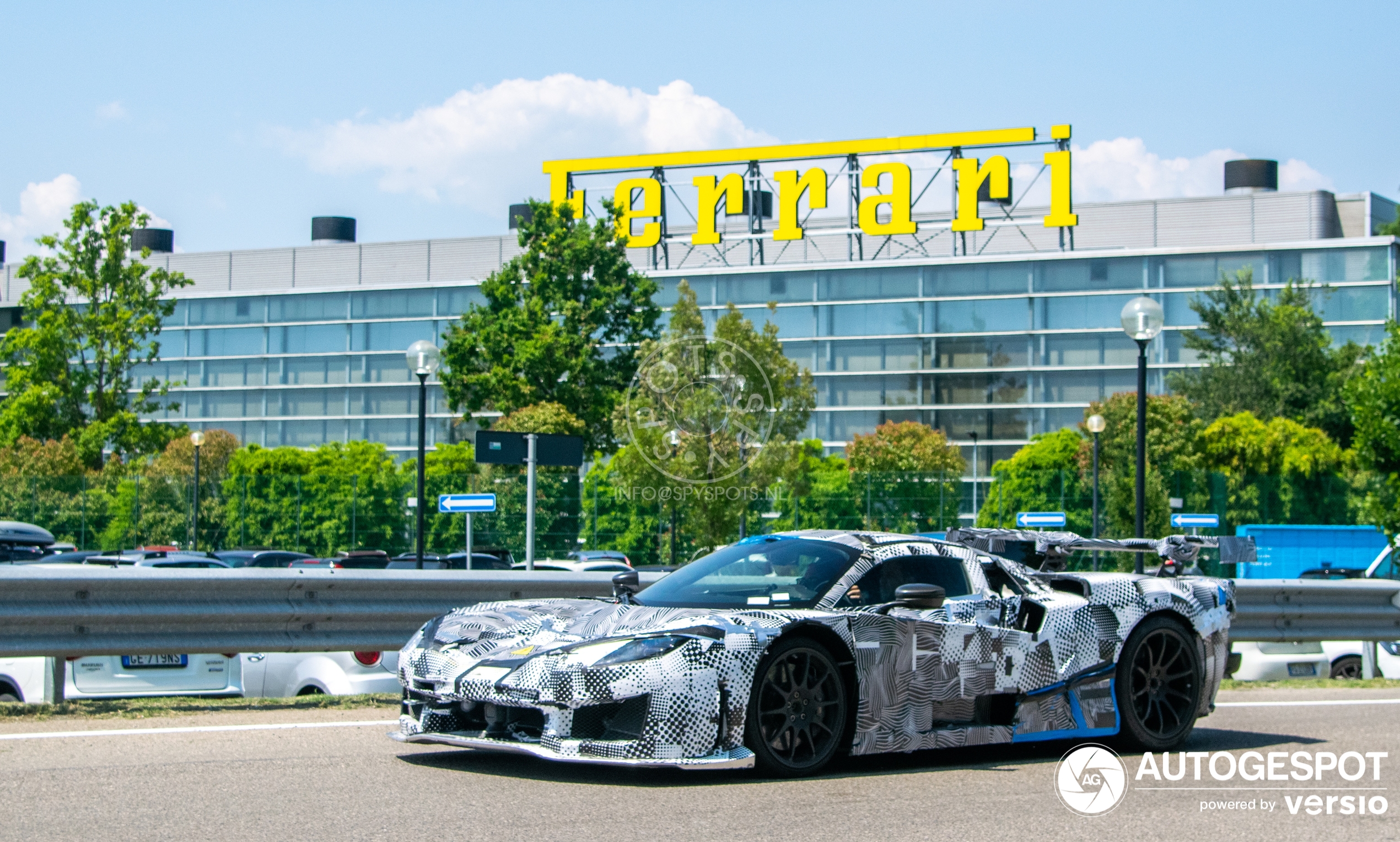 Ferrari laat ons in het donker tasten