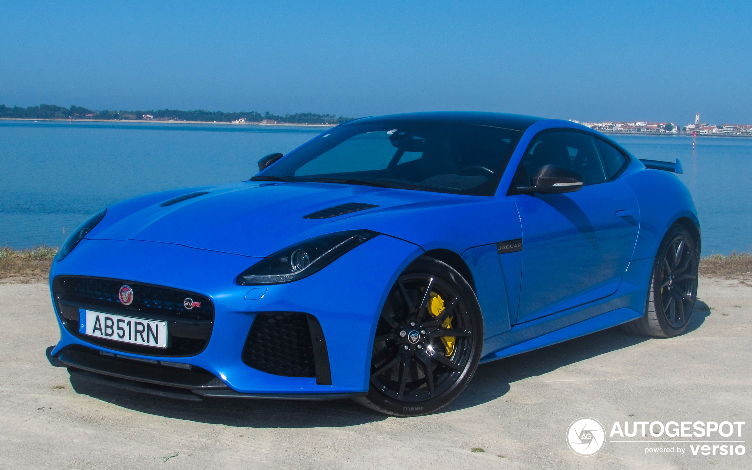 Jaguar F-TYPE SVR Coupé