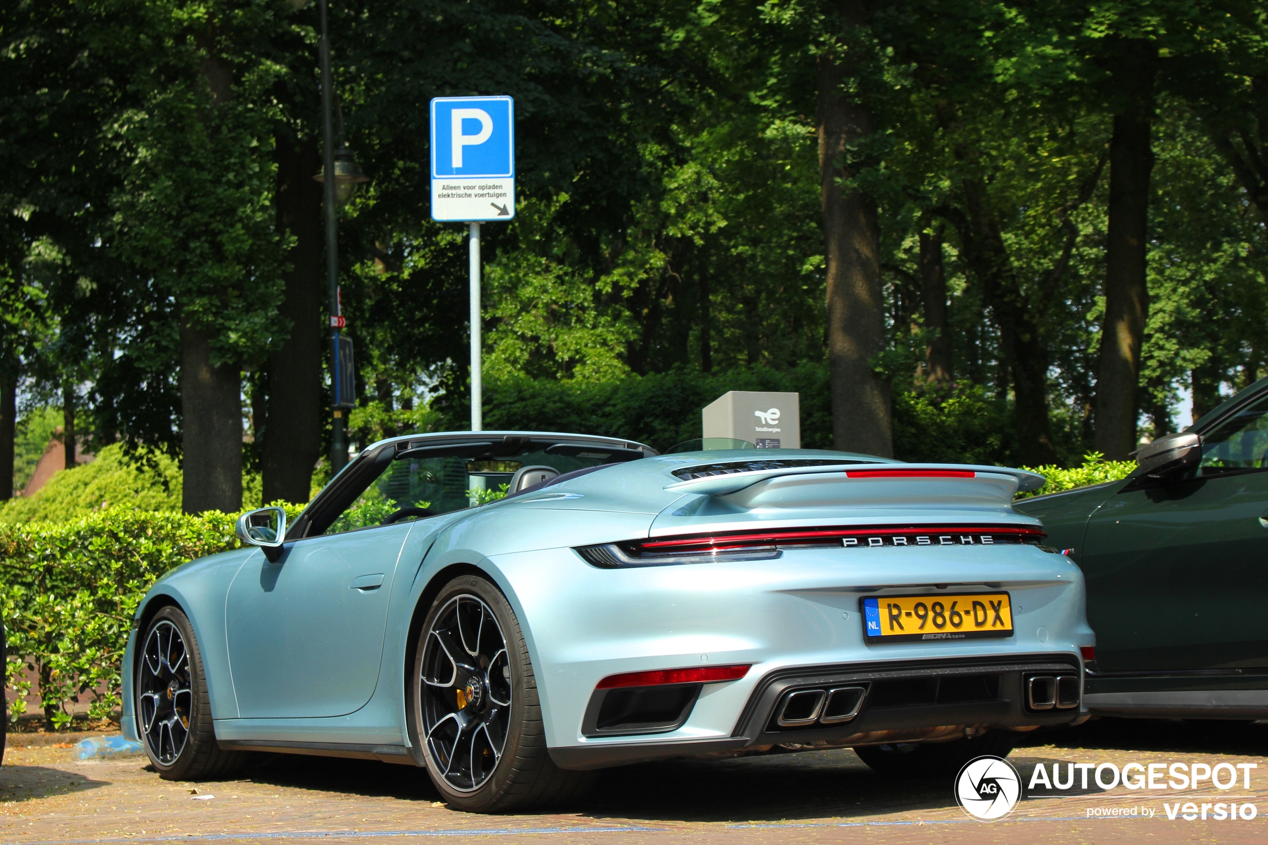 Porsche 992 Turbo S Cabriolet