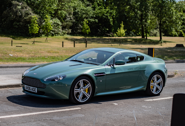 Aston Martin V8 Vantage