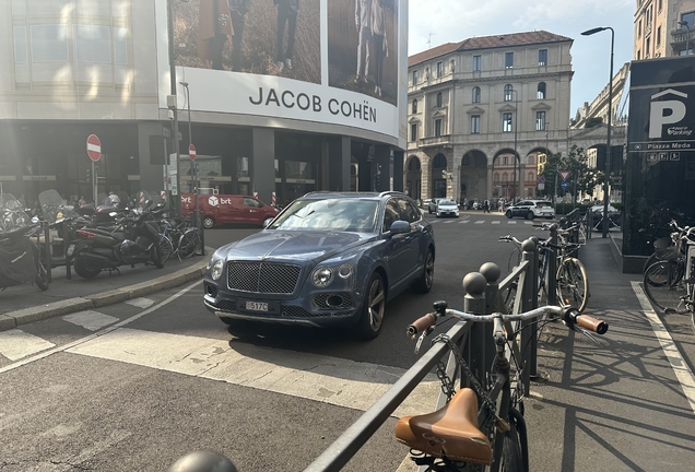 Bentley Bentayga V8