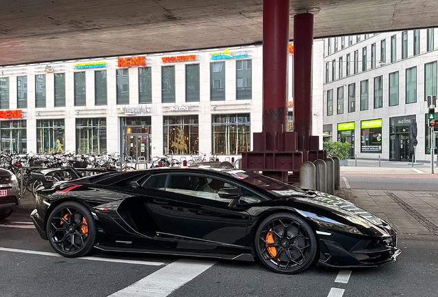 Lamborghini Aventador LP770-4 SVJ