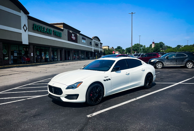 Maserati Quattroporte S Q4 GranLusso 2021