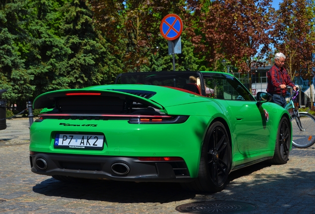 Porsche 992 Carrera 4 GTS Cabriolet