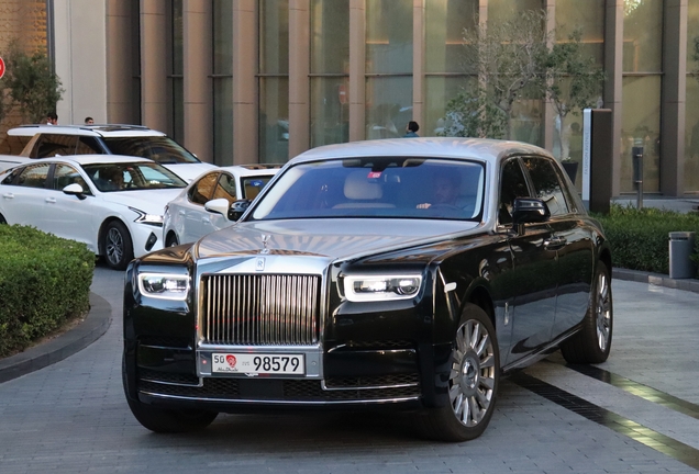 Rolls-Royce Phantom VIII EWB