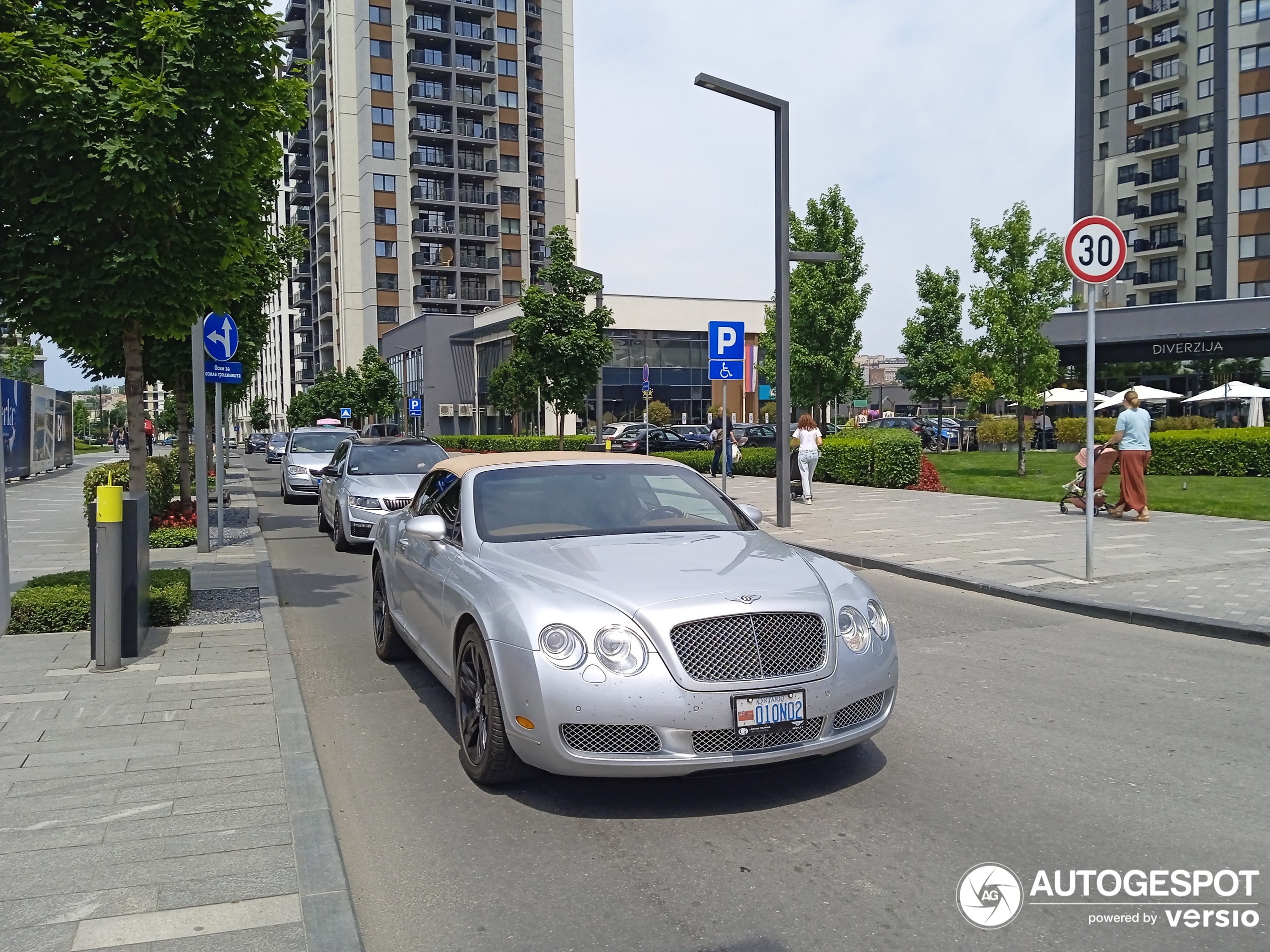 Bentley Continental GTC