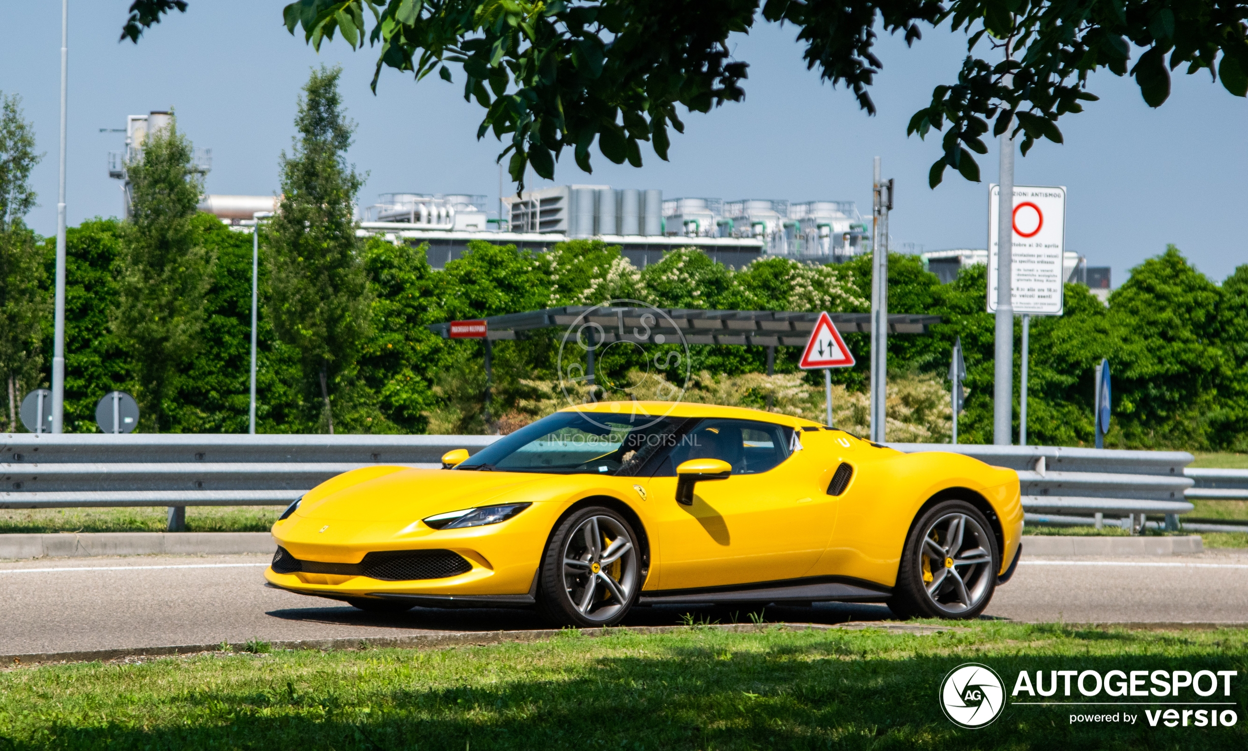 Ferrari 296 GTB